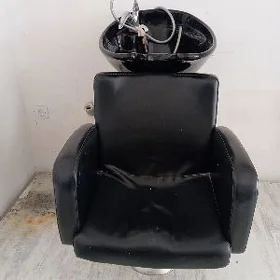 Salon uçyn Moÿka