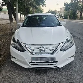 Nissan Altima 2016