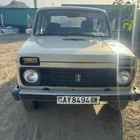 Lada Niva 1983