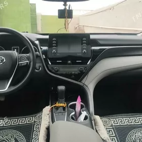 Toyota Camry 2024
