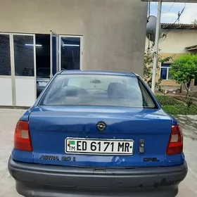 Opel Astra 1993