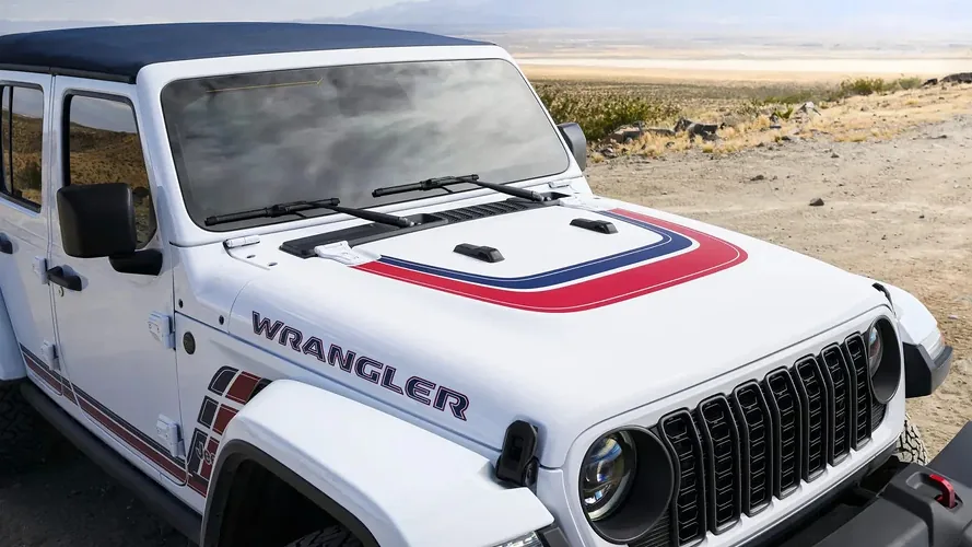 Jeep посвятил спецверсию Wrangler Капитану Америке