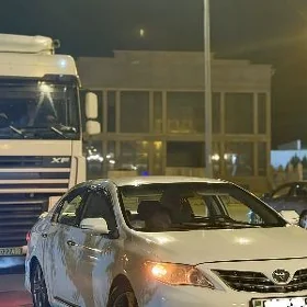 Toyota Corolla 2012