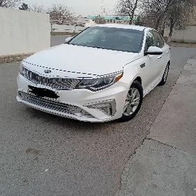 Kia Optima 2019