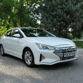 Hyundai Elantra 2019