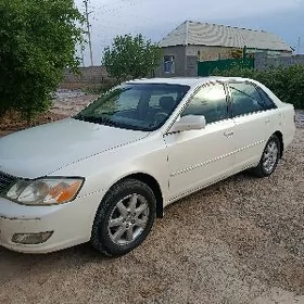 Toyota Avalon 2000