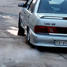 Lada 2115 2002