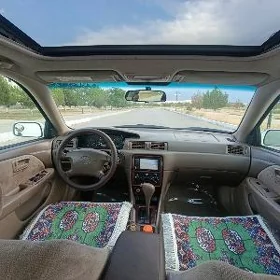 Toyota Camry 2001