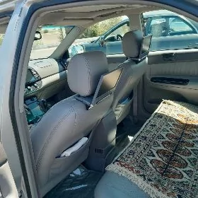 Toyota Camry 2004