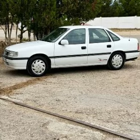 Opel Vectra 1992