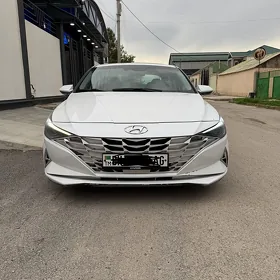Hyundai Elantra 2021