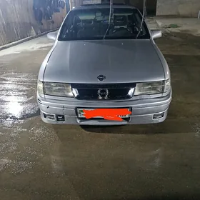 Opel Vectra 1992