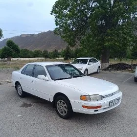 Toyota Camry 1993