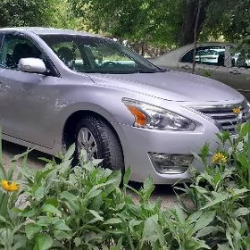 Nissan Altima 2013