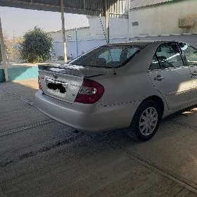 Toyota Camry 2003