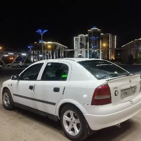 Opel Astra 2001