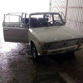 Lada 2104 1983
