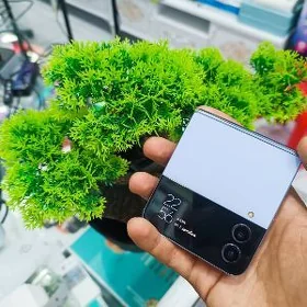 samaung zflip 4 12/256