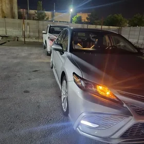 Toyota Camry 2020
