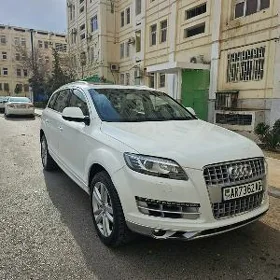 Audi Q7 2012