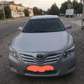 Toyota Camry 2010
