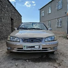Toyota Camry 2001