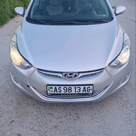 Hyundai Elantra 2011