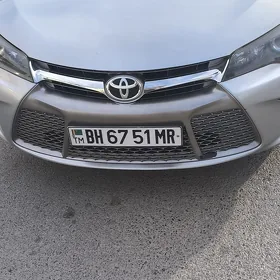 Toyota Camry 2016