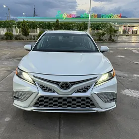 Toyota Camry 2022