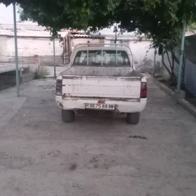 Toyota Hilux 1997
