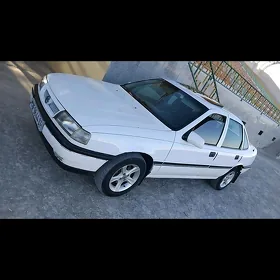 Opel Vectra 1992