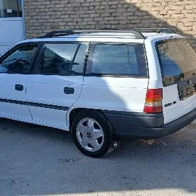 Opel Astra 1993