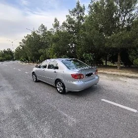 Toyota Corolla 2005