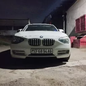 BMW 1 Series 2011
