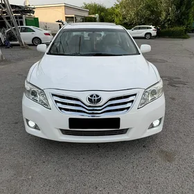 Toyota Camry 2011