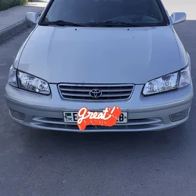 Toyota Camry 2000
