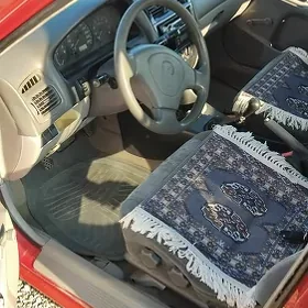 Toyota Avensis 2000