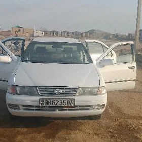 Nissan Sunny 1998