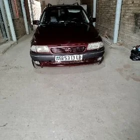 Opel Astra 1996