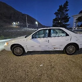 Toyota Camry 1998