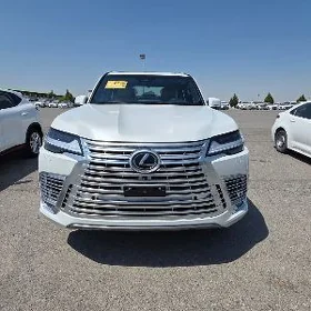 Lexus LX 700h 2025