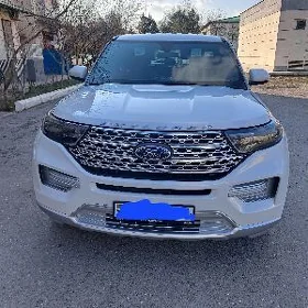 Ford Explorer 2023
