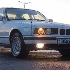 BMW 520 1990