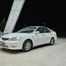 Toyota Camry 2005