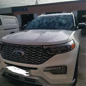Ford Explorer 2021