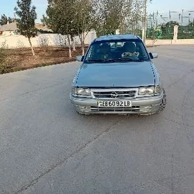 Opel Astra 1992