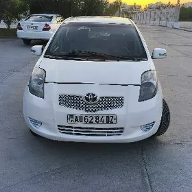 Toyota Yaris 2006