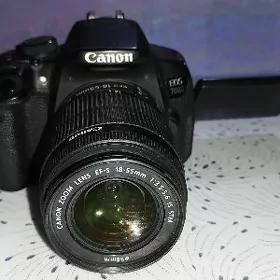 canon eos 700d