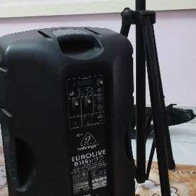 behringer