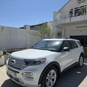Ford Explorer 2021